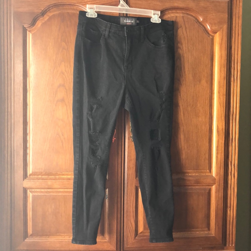 Women’s Black Ripped Jeans